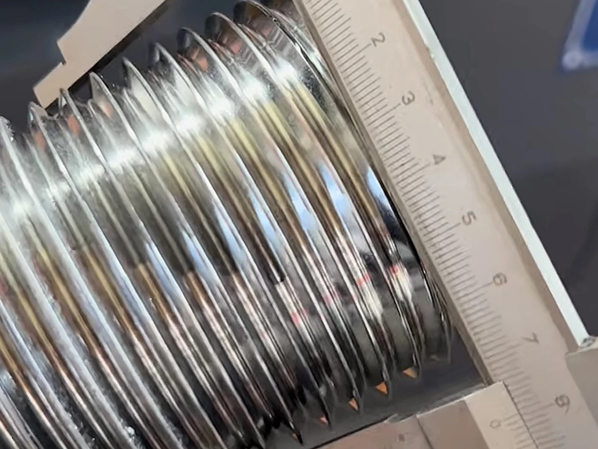 Dimensional inspection with caliper