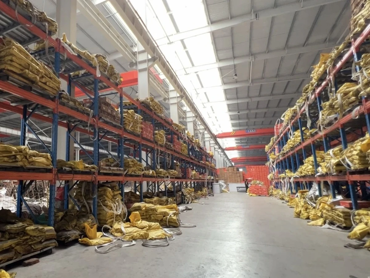 FASNA warehouse and fastener supply